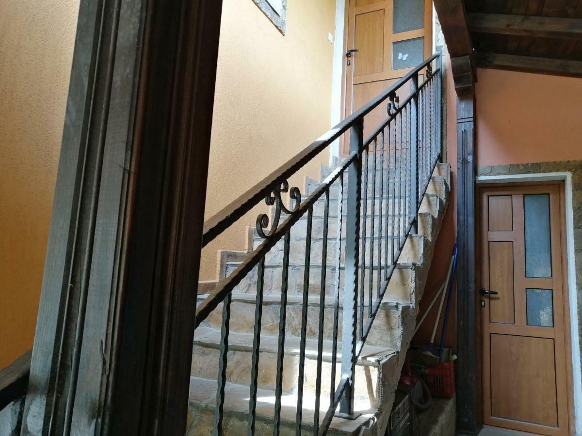 Къща Цвети-1 Трявна Hotel Bangeytsi Luaran gambar
